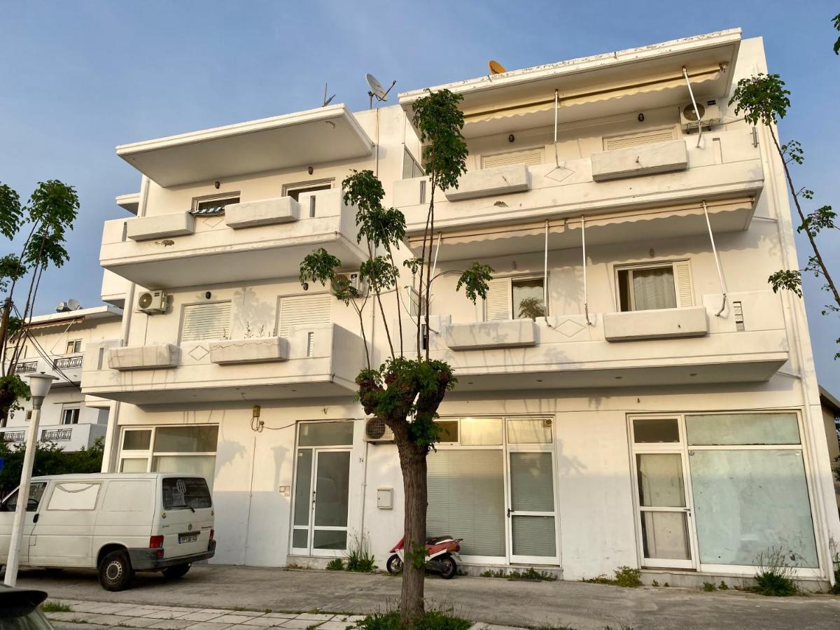 Central, Sunny & Spacious Apartment, In Kos, "1" Exterior photo